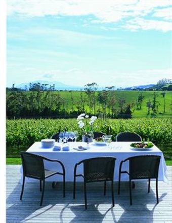 Takatu Lodge And Vineyard