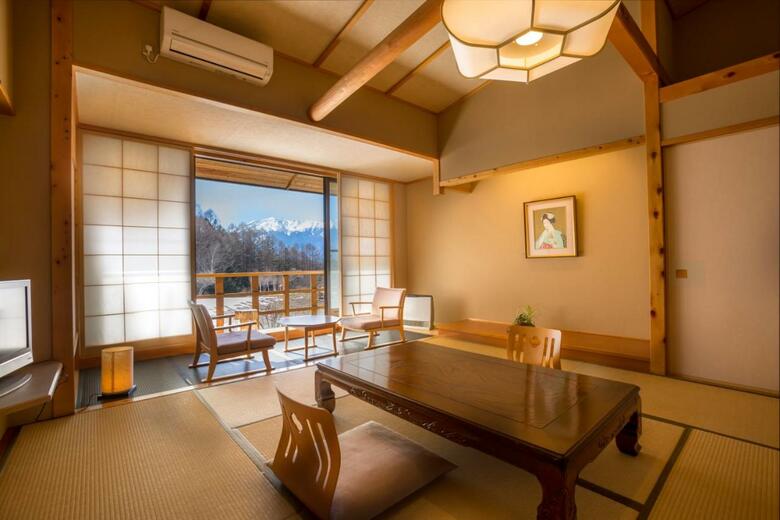 Tsutaya Tokinoyado Kazari