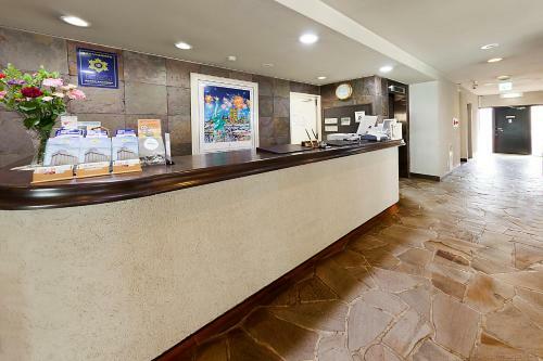Kumegawa Wing Hotel