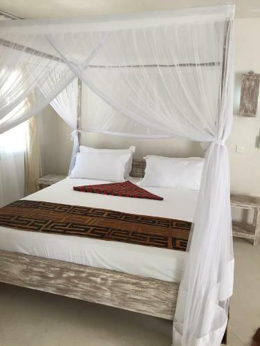 The Villa Luxury Suites Hotel