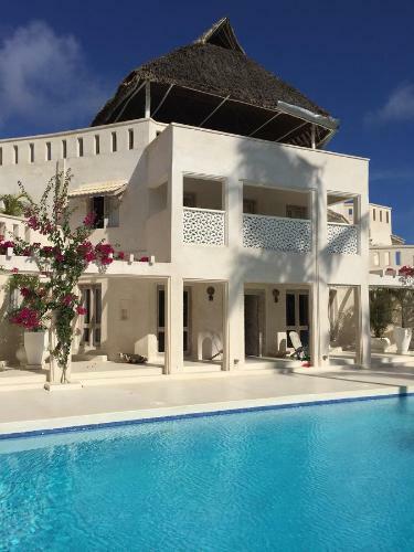 The Villa Luxury Suites Hotel