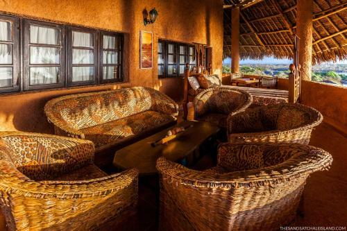 Hotel The Sands At Chale Island