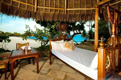 Hotel The Sands At Chale Island