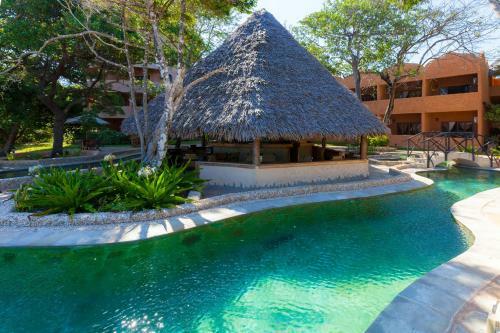 Hotel The Sands At Chale Island