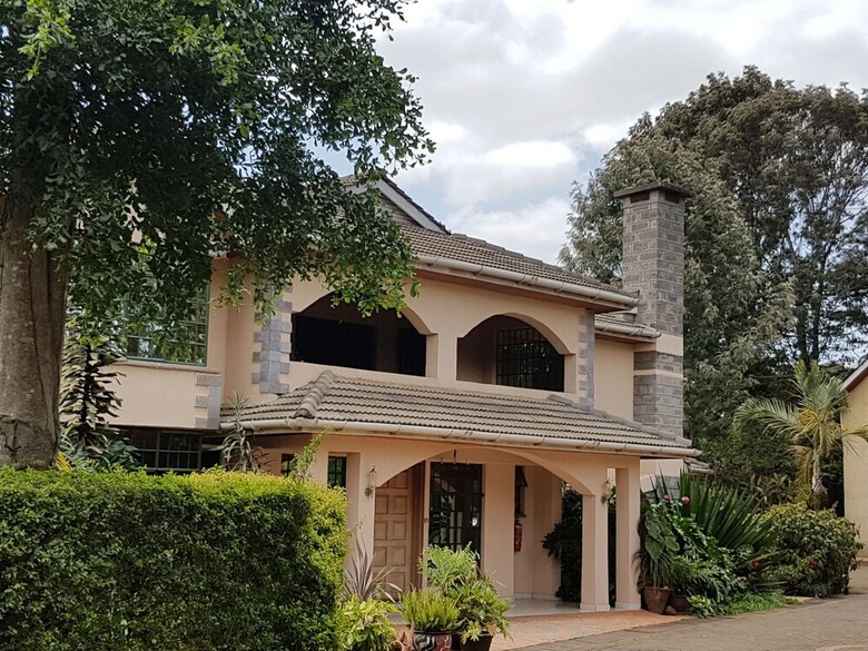 Hostal Spurwing Guest House
