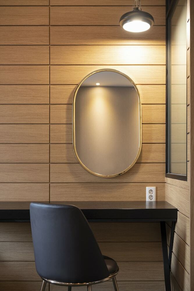 No. 25 Signature Hotel Daecheong