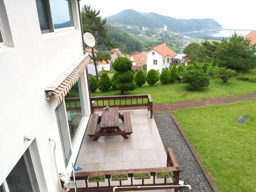 Hostal Namhea German Village Beethoven House