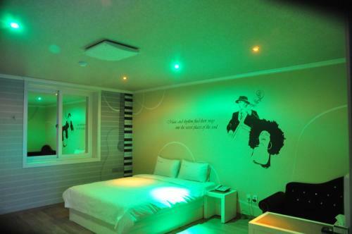 Andong W Hotel