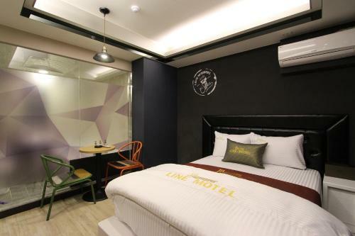 Line Motel
