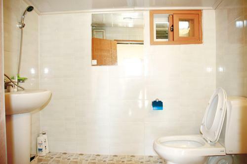 Hostal Seoakseowon