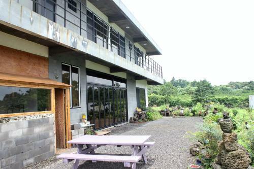 Hostal Seongsan Sky Guesthouse
