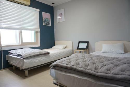 Hostal Airport Guesthouse