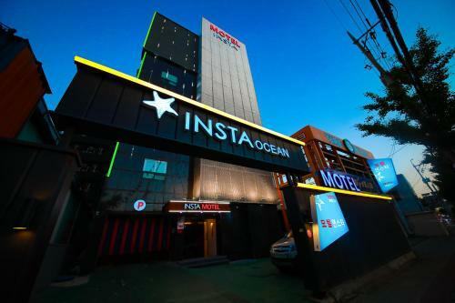 Insta Motel