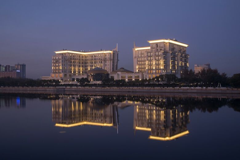 Hotel The St. Regis Astana