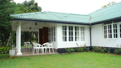 Gonadika Holiday Bungalow