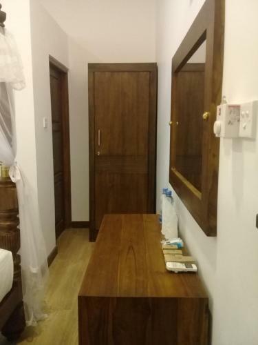 Golden Crown Hotel - Galle