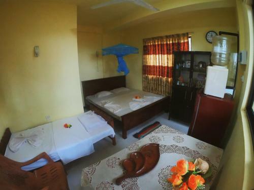 Hotel Laksiri Villa