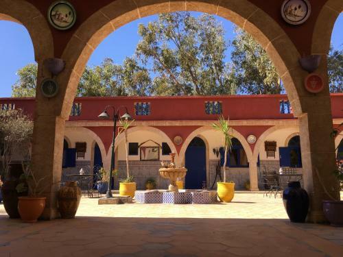 Hostal Camping & H�tel Le Calme