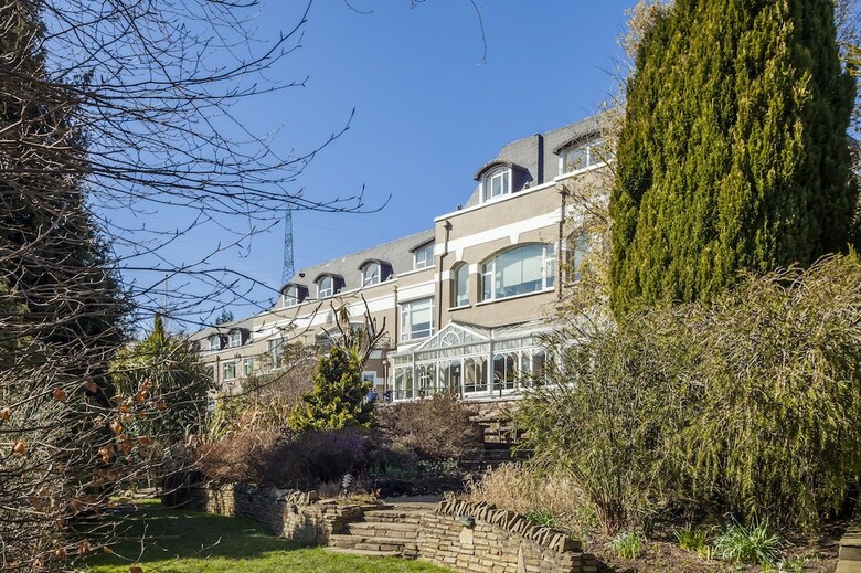 The Glenview Hotel & Leisure Club