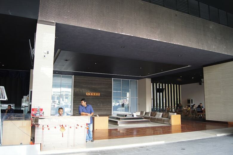 Hotel Twin Galaxy Suites By Iconic Bliss