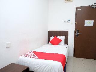 Oyo 619 Grand City Hotel 2
