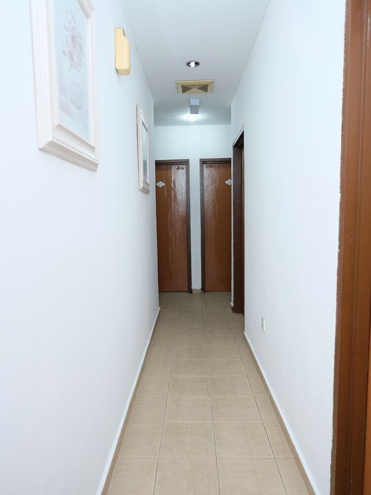 Oyo 619 Grand City Hotel 2