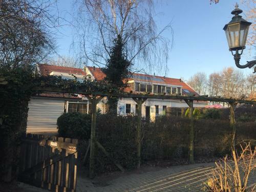 B&B Plompetorenzicht