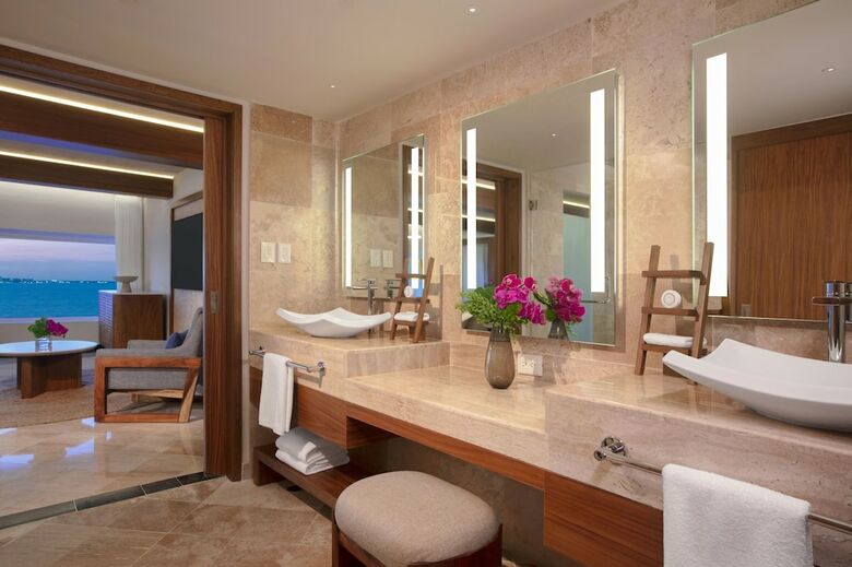 Hotel Dreams Sands Cancun Resort & Spa