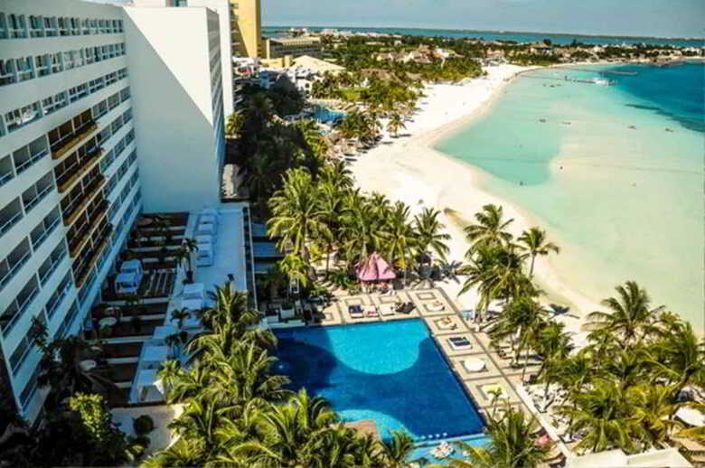 Hotel Dreams Sands Cancun Resort & Spa