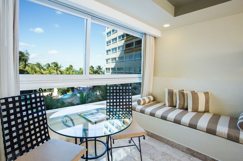 Hotel Dreams Sands Cancun Resort & Spa