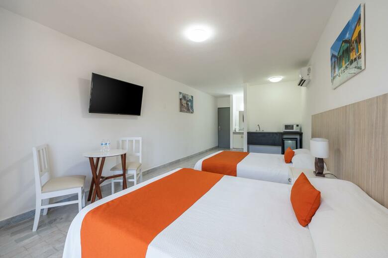 Hotel Imperial Laguna Faranda Canc�n
