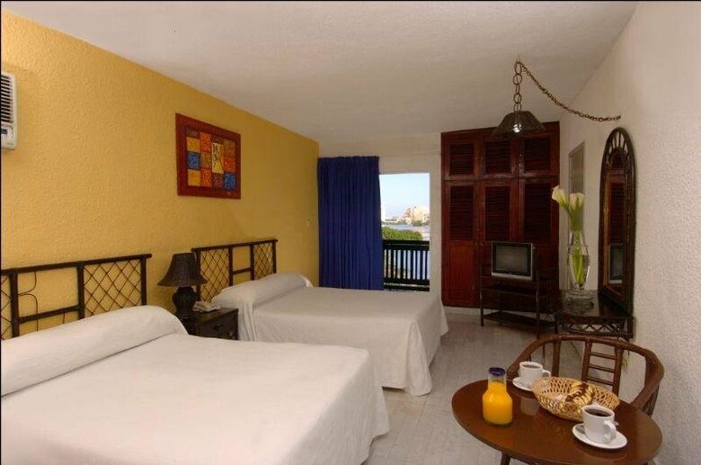 Hotel Imperial Laguna Faranda Canc�n
