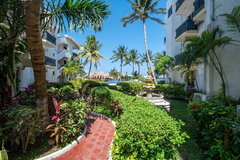 Hotel Imperial Laguna Faranda Canc�n