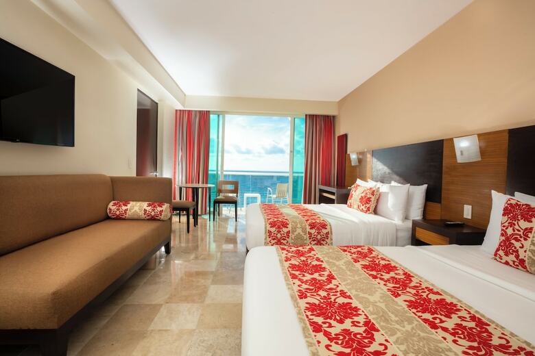 Hotel Krystal Canc�n