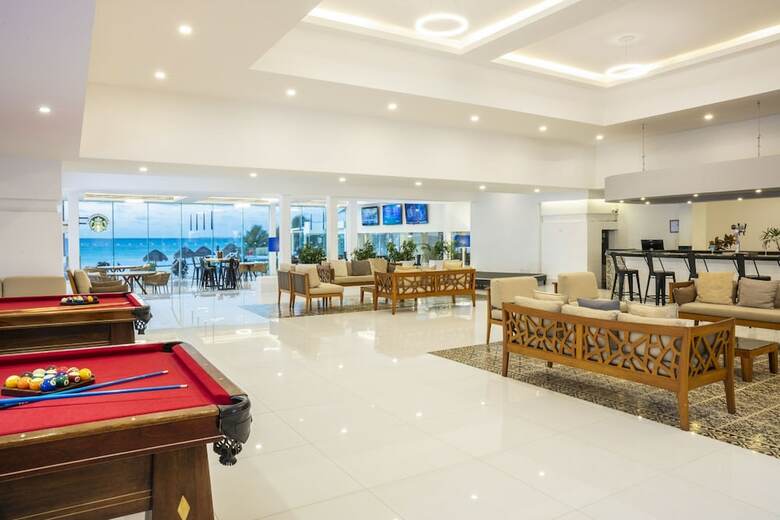 Hotel Krystal Canc�n
