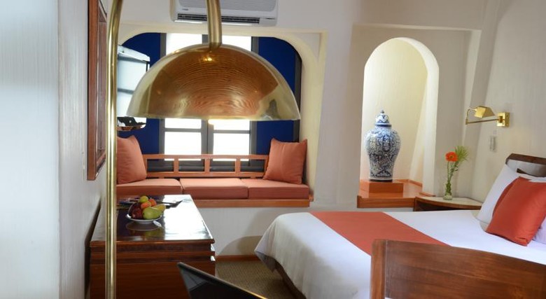 Hotel Misi�n Express Zona Rosa