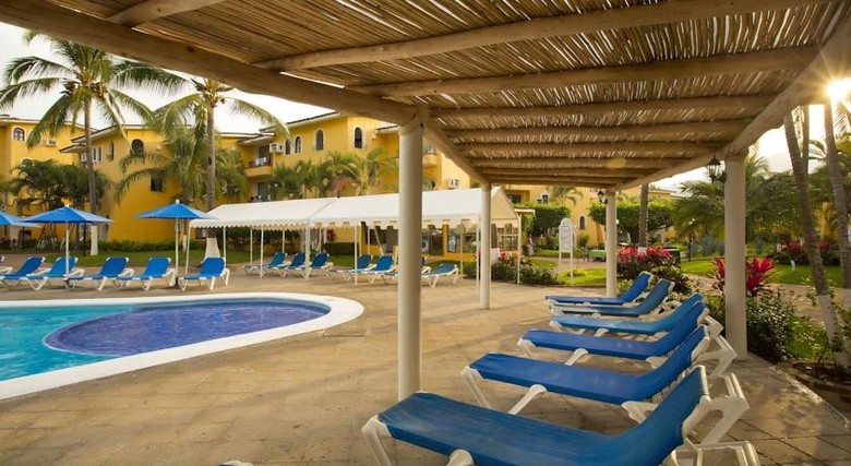 Hotel Costa Club Punta Arena