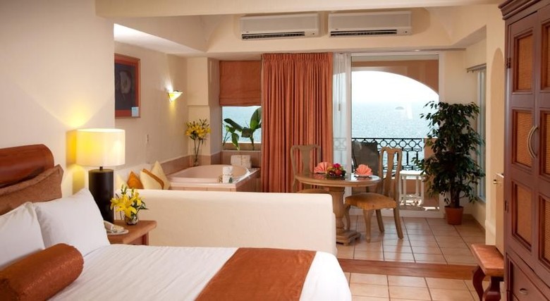 Hotel Golden Crown Paradise