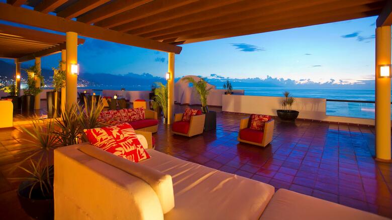 Hotel Plaza Pelicanos Grand Beach Resort