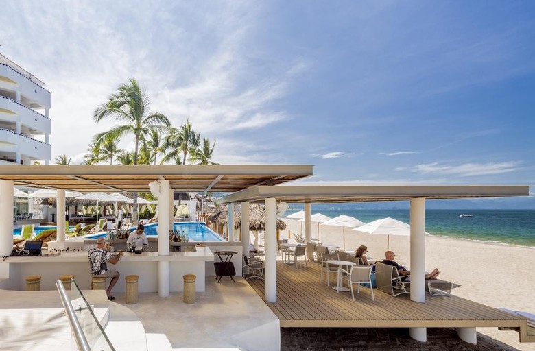 Villa Premiere Hotel & Spa