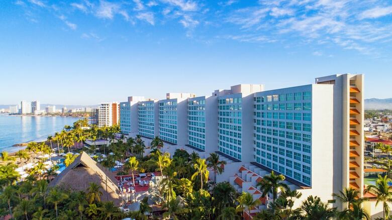 Hotel Sheraton Buganvilias Resort And Convention Center