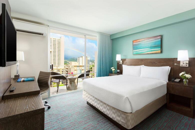 Hotel Courtyard By Marriott Waikiki Beach
