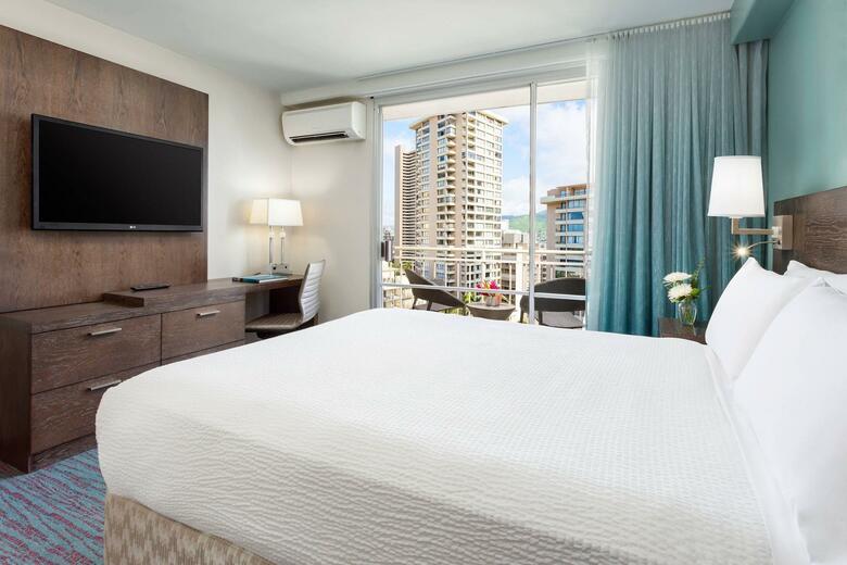 Hotel Courtyard By Marriott Waikiki Beach