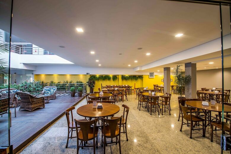 Hotel Metropolitano