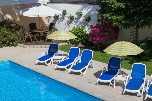 Hostal Villa Sedina