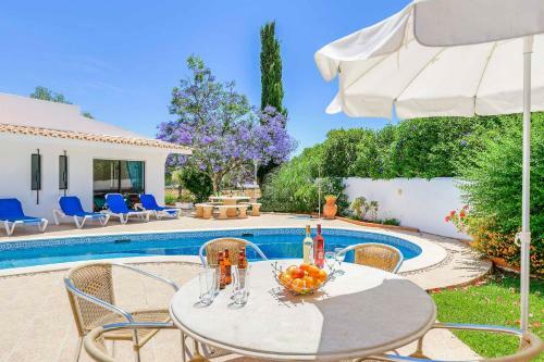 Villa Oliveiras