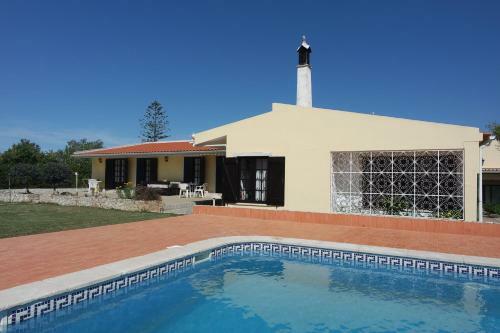 E - Countryside Guesthouse 2 Bed Apartment