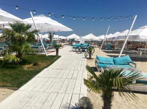 Apartamento Yvo Lioness & Mamaia Nord