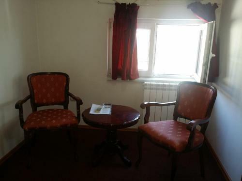 Apartment And Rooms In Club