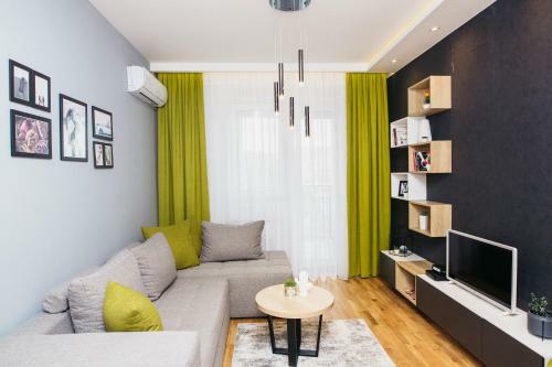 Arena Big Luxury Apartments